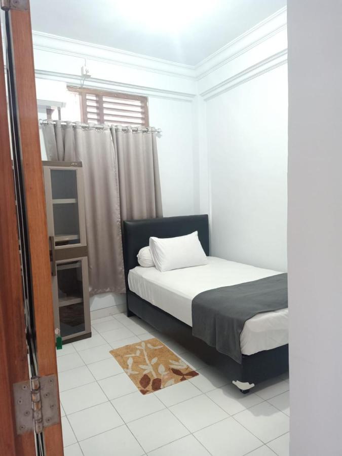 Nakula Familiar Inn Denpasar Zewnętrze zdjęcie